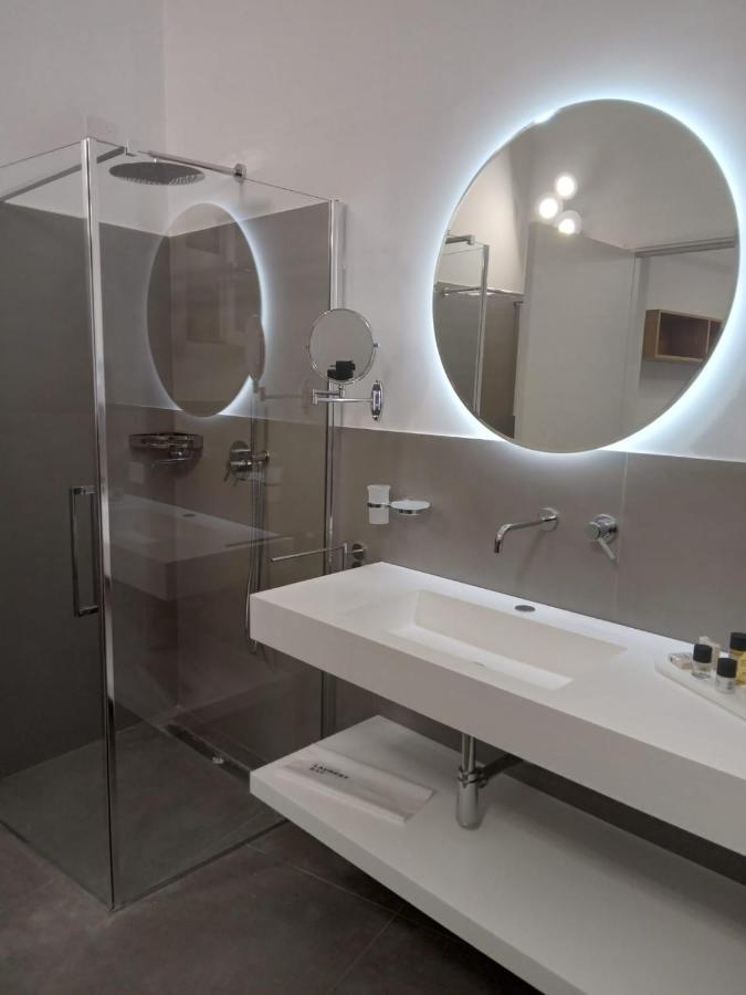 De Guidani Experience Hotel Lecce Luaran gambar